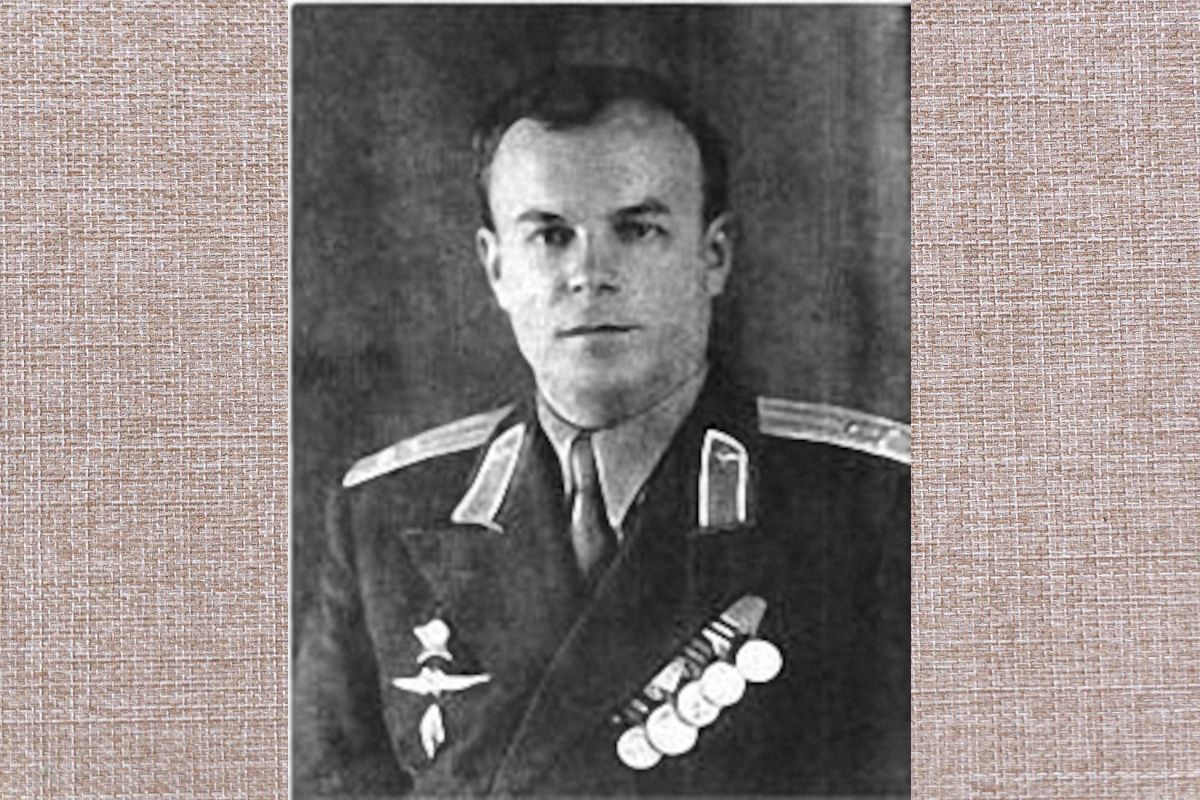 Михаил Леонтьевич Новиков